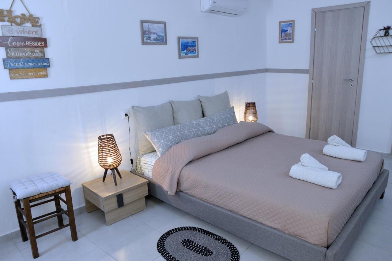 Ifigenia Apartments Ermoupoli Ngoại thất bức ảnh