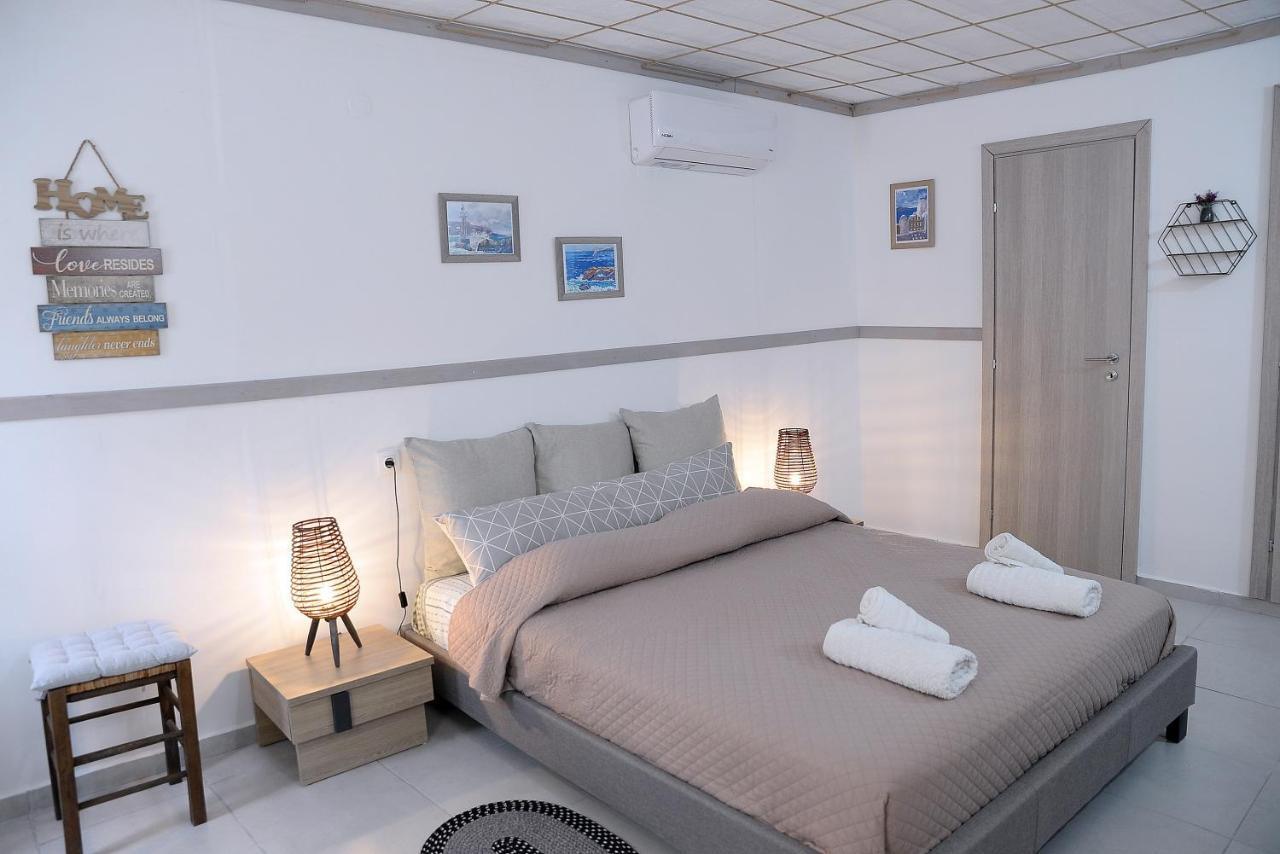 Ifigenia Apartments Ermoupoli Ngoại thất bức ảnh
