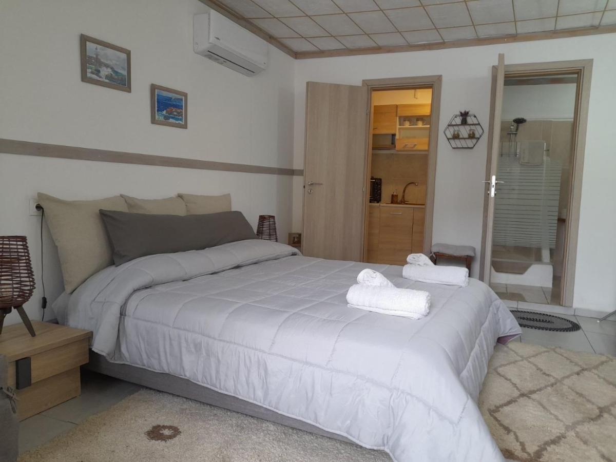 Ifigenia Apartments Ermoupoli Ngoại thất bức ảnh