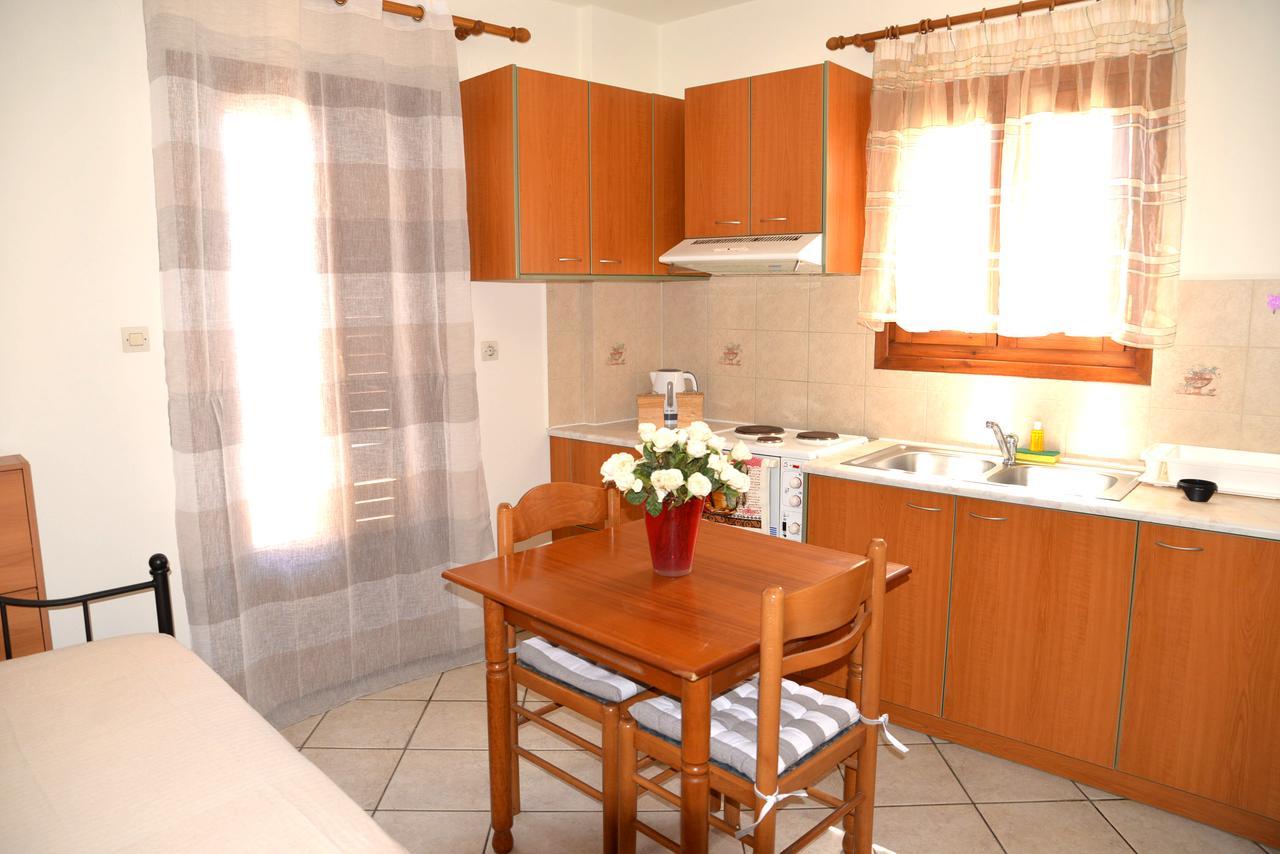 Ifigenia Apartments Ermoupoli Ngoại thất bức ảnh